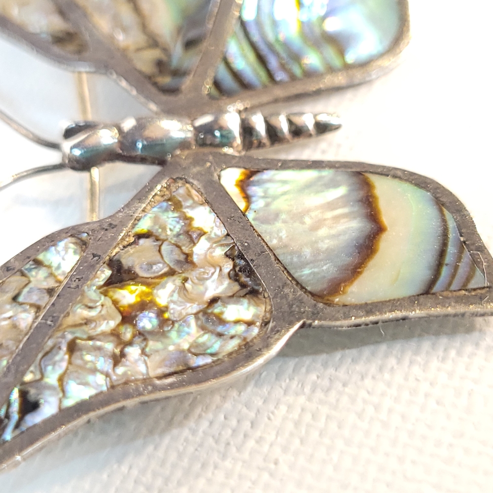 Vintage Mexican Silver Butterfly Brooch with Abalone Inlay - Picture 5 of 8